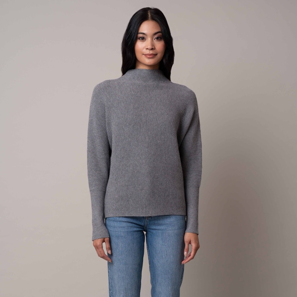 Cyrus NYC Funnel Neck Sweater with Ribbed Cuff
Size small